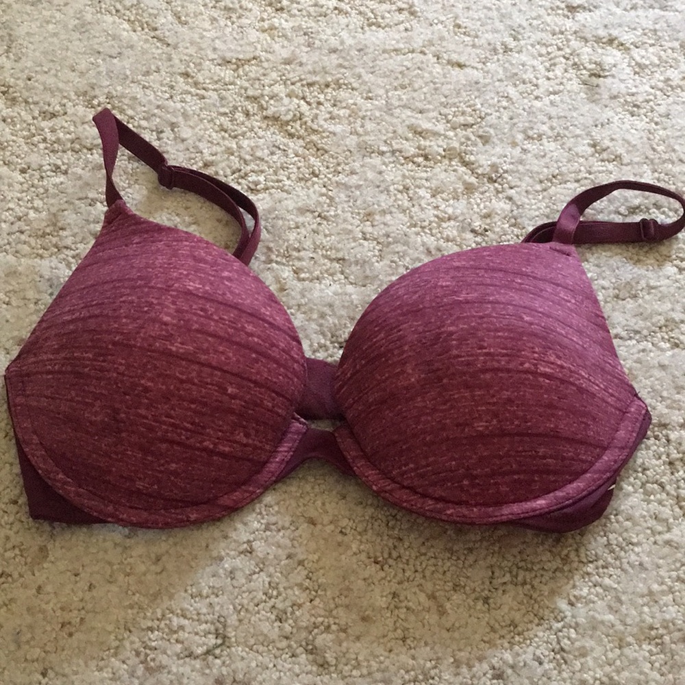 !NEVER WORN! Maroon Push-up Bra